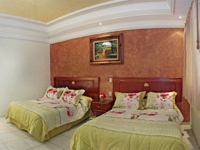 Hotel Rincon Tarasco Морелия Экстерьер фото